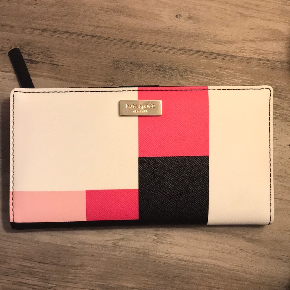 SOLD NEWKate Spade wallet